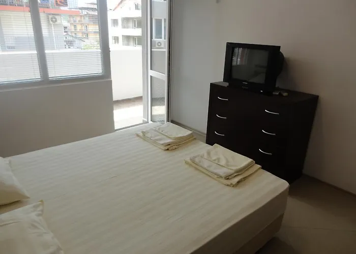 アパート Stefani プリモルスコ